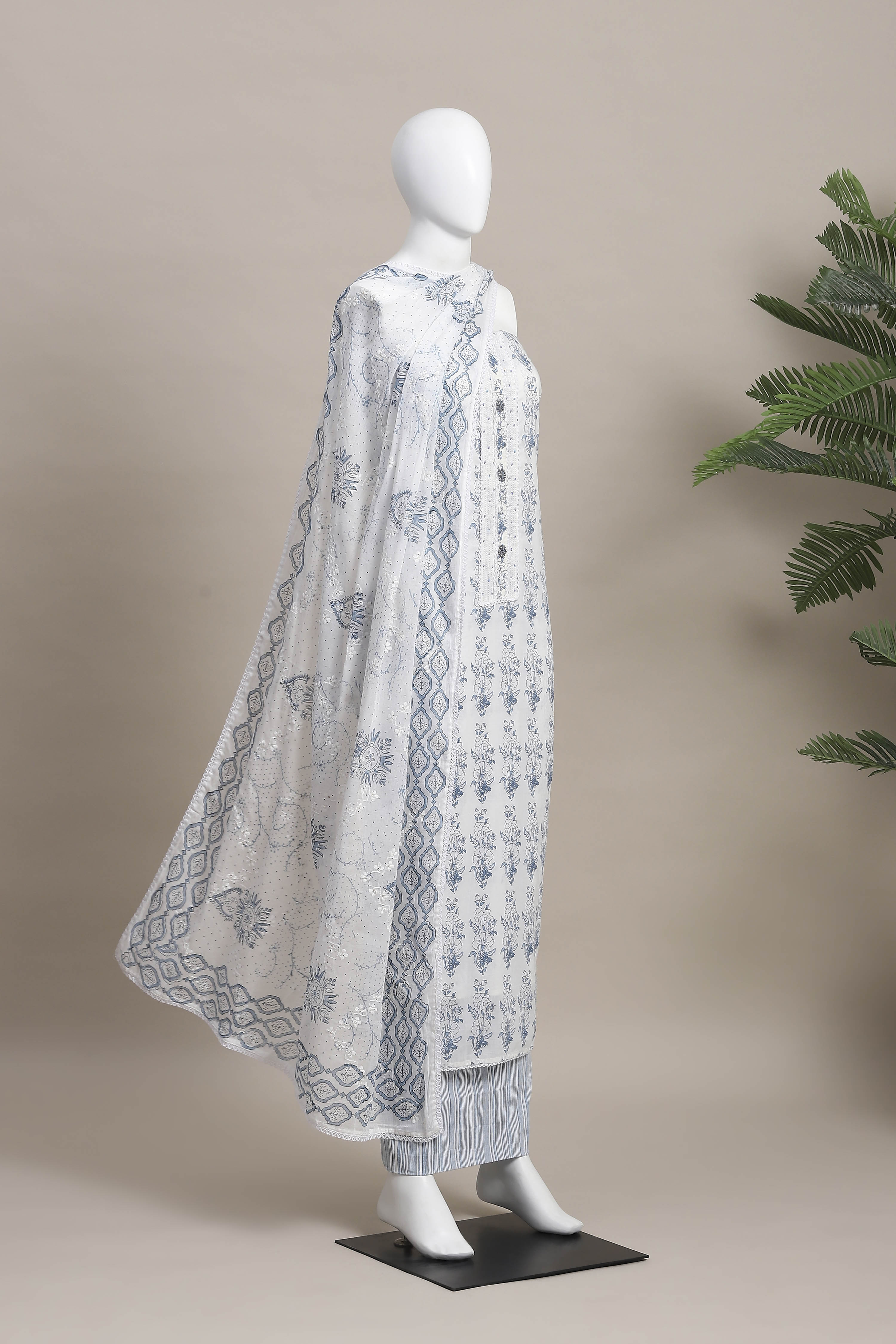 Blue Cotton Printed Embroidered Unstitched Suit Set image number 4