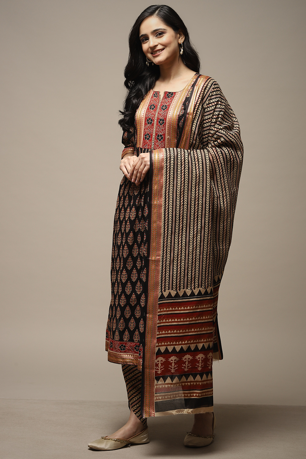 Black Cotton Hand Block Print Unstitched Suit Set image number 4