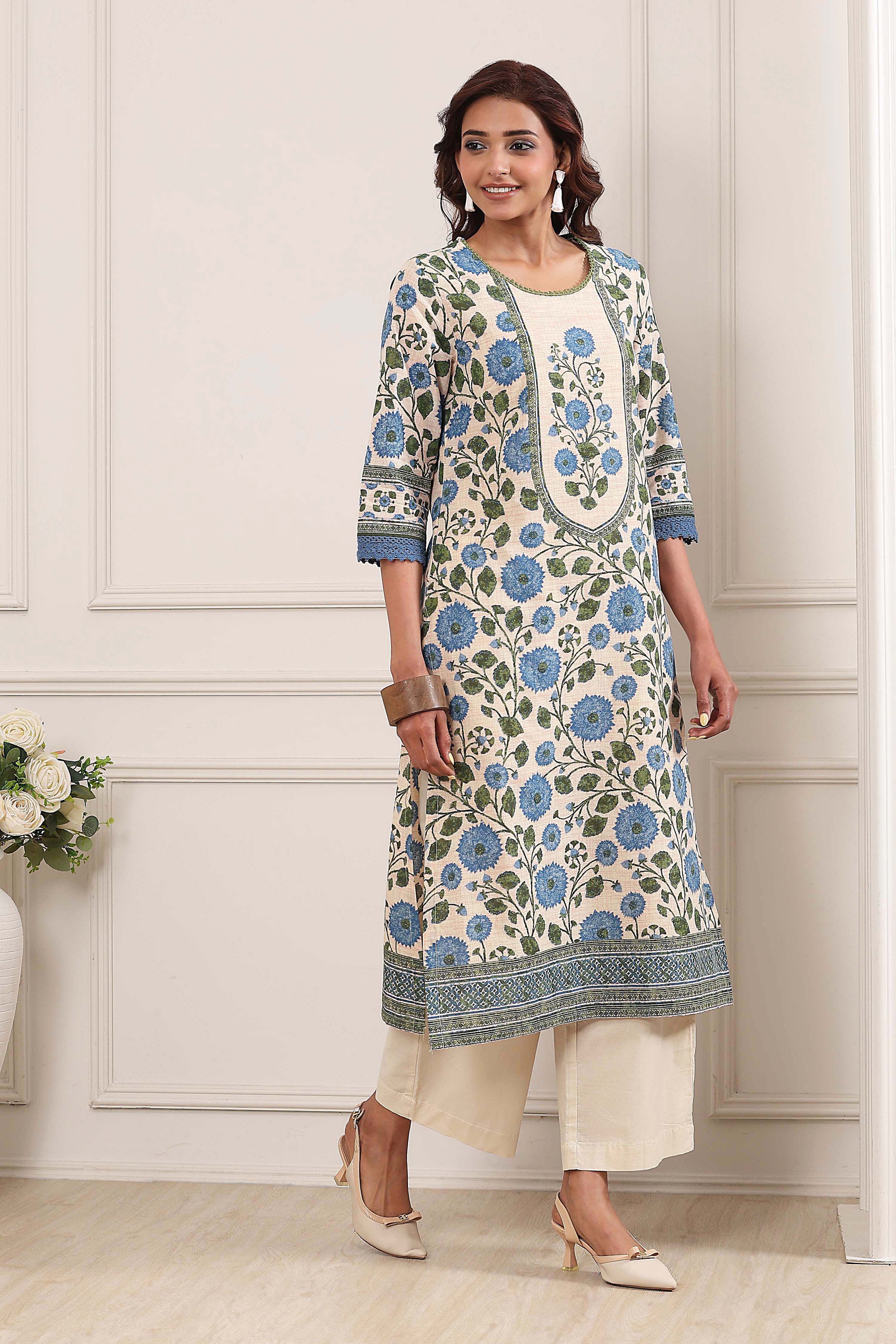 Blue Cotton Printed Straight Kurta image number 4