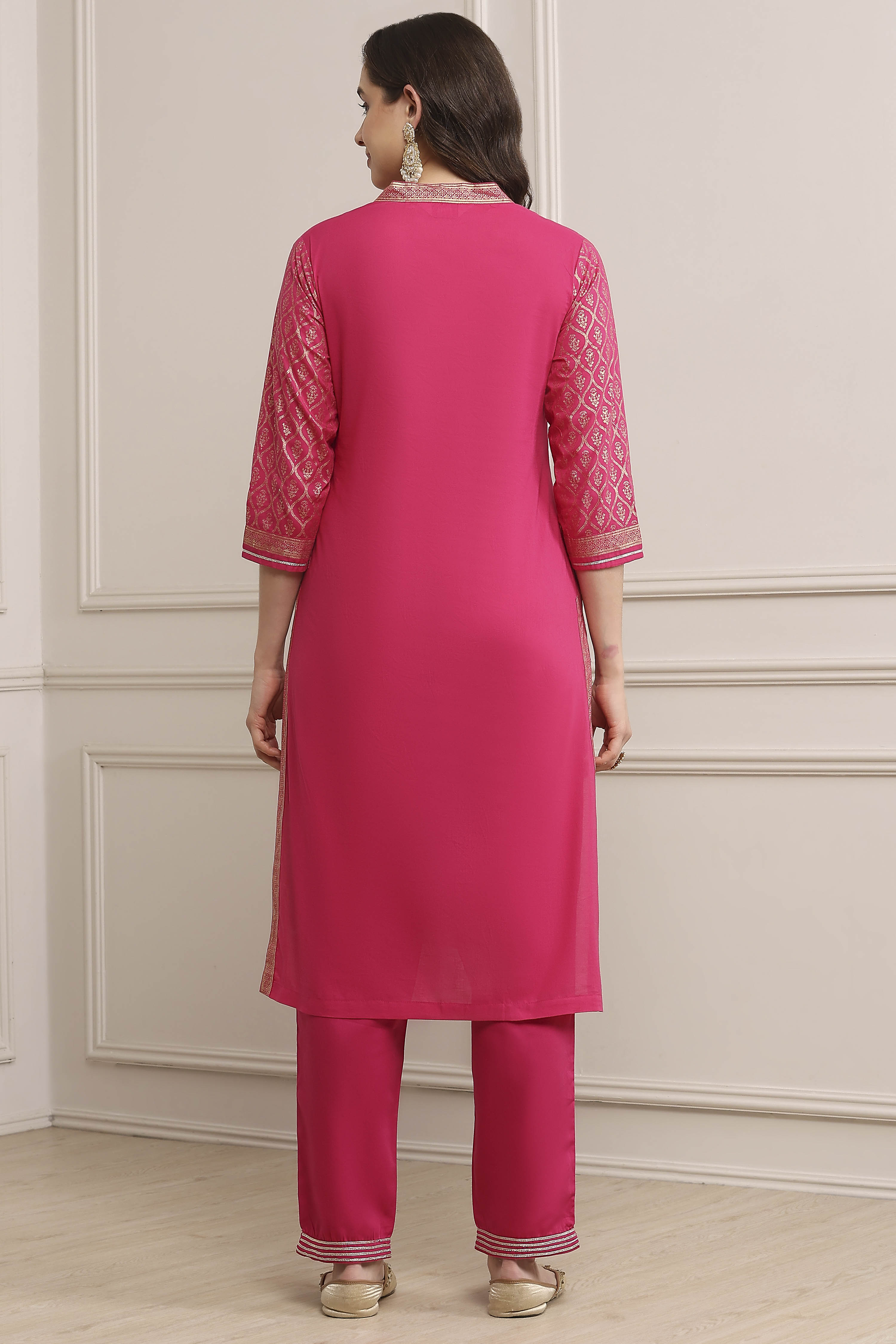 Fuchsia Cotton Straight Kurta Pants Suit Set image number 4