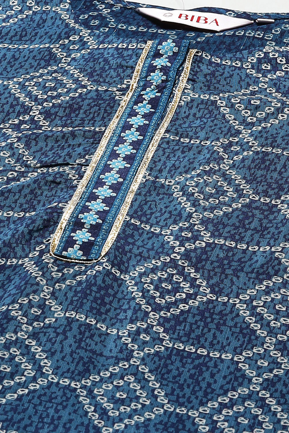 Earthy Green Viscose Straight Kurta Pants Suit Set image number 1