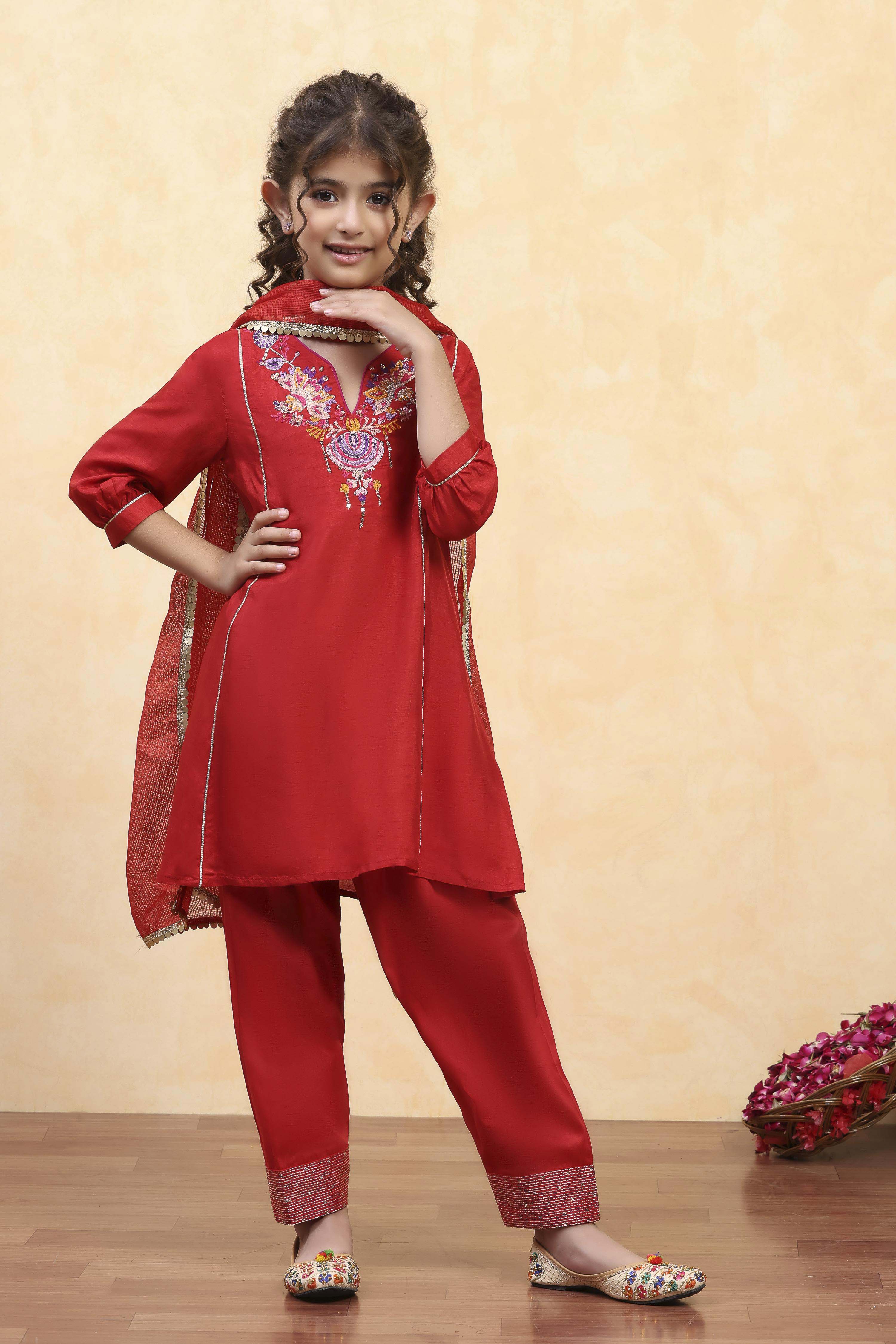 Red Viscose Rayon Solid A-Line Suit Set image number 5