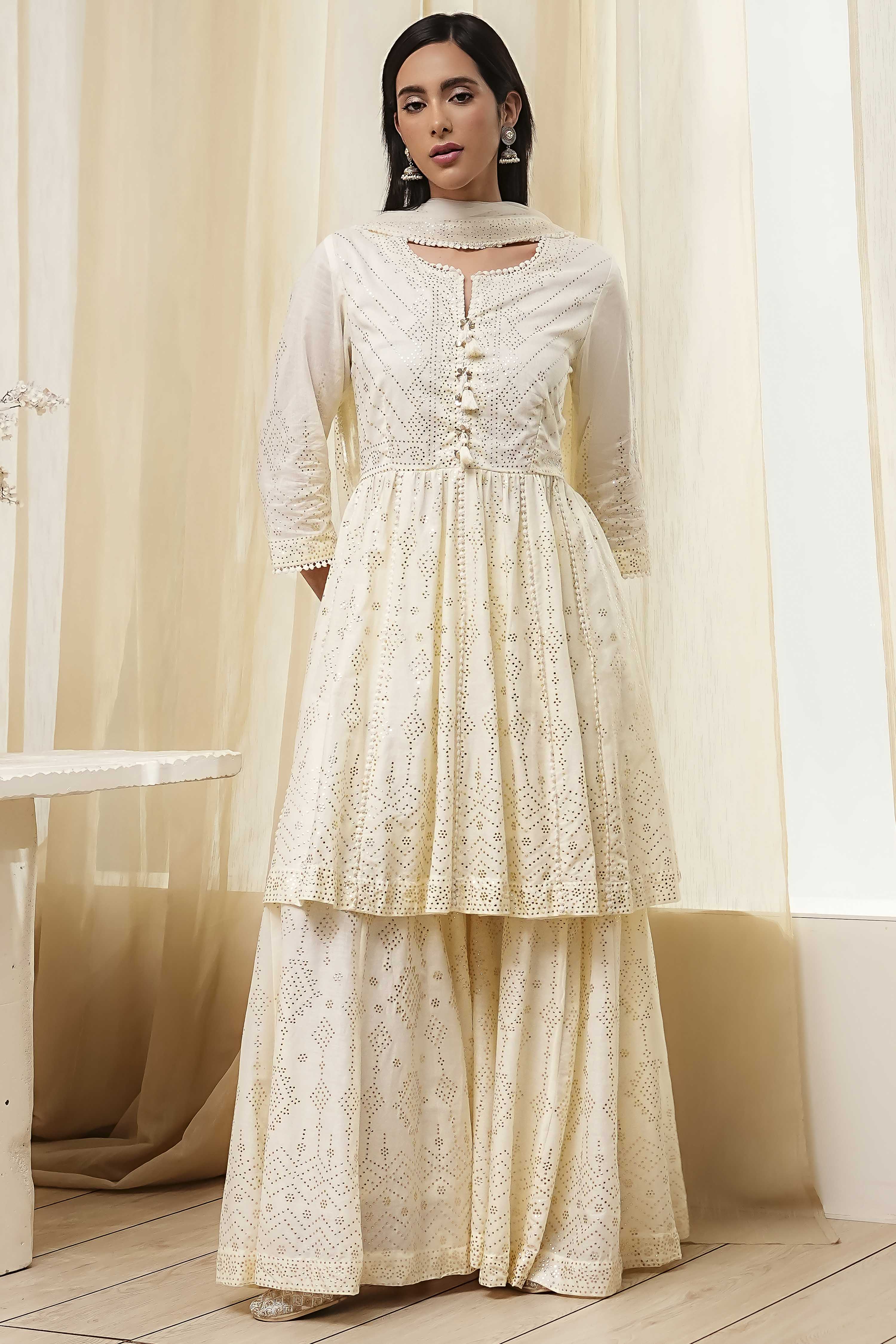 Off-White Cotton Metallic Flared Suit Set image number 6