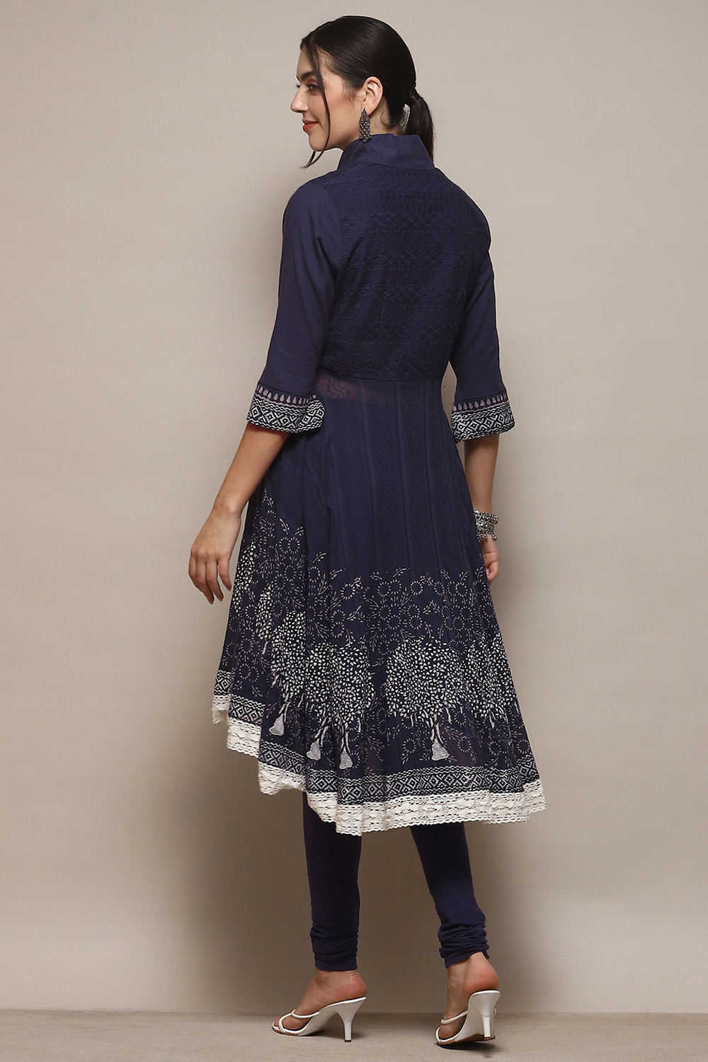 Turquoise Cotton Anarkali Solid Kurta Churidar Suit Set image number 5