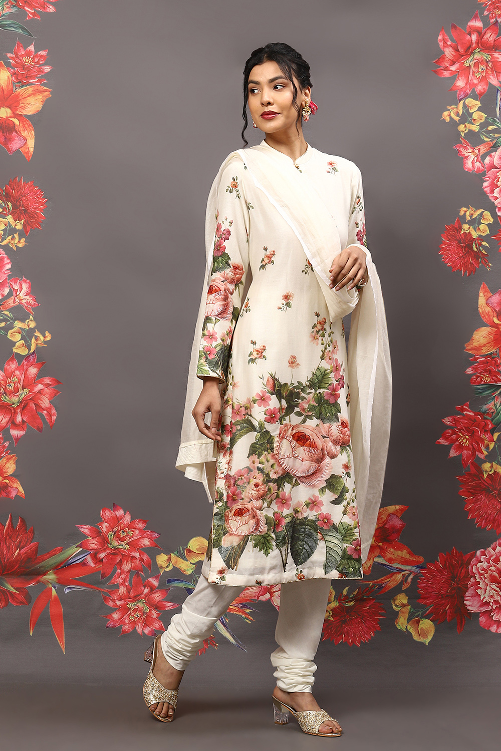 Cream Cotton Blend Straight Kurta Suit Set image number 6