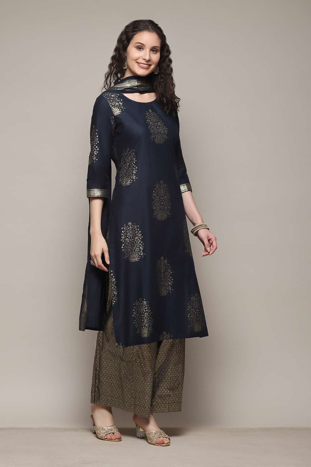 Navy Blue Cotton Straight Printed Kurta Capri Suit Set image number 5