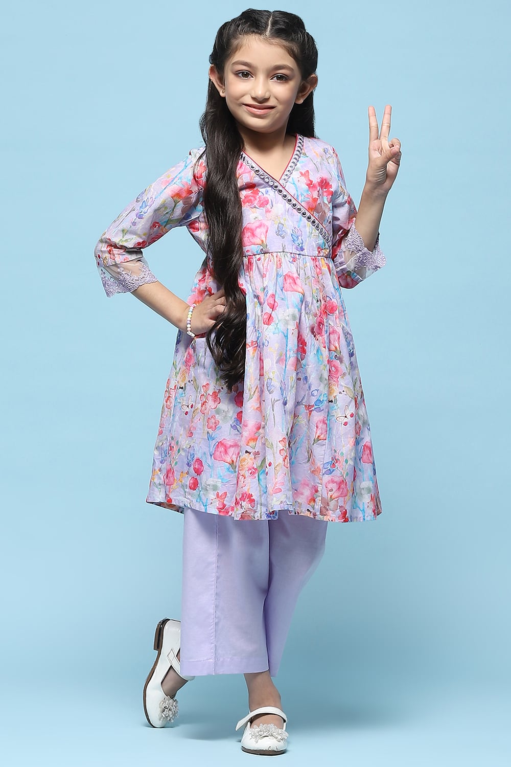 Lavender Printed Cotton Gathered Kurta & Solid Palazzo  image number 6