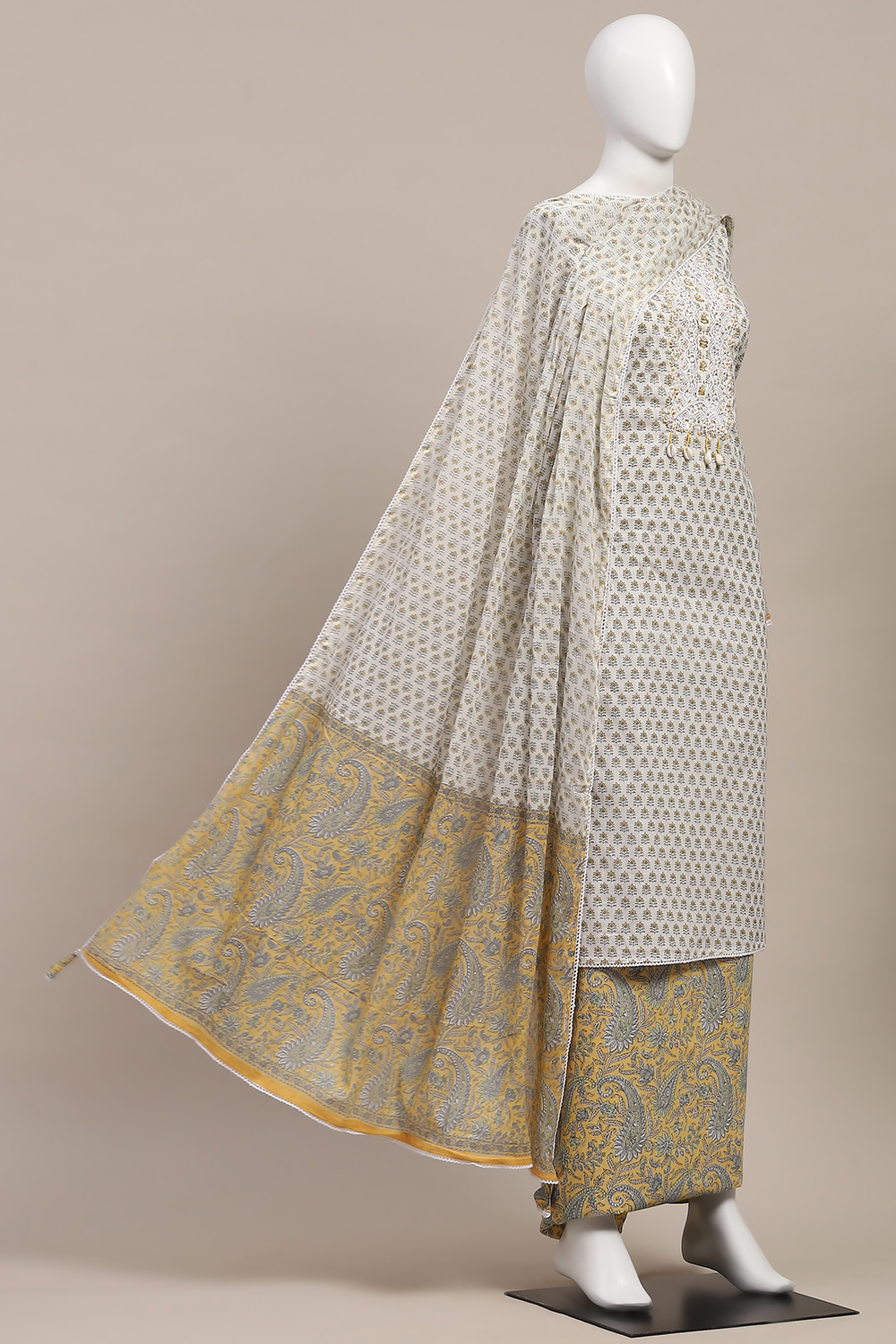 Yellow Cotton Printed Unstitched Kurta Set image number 4