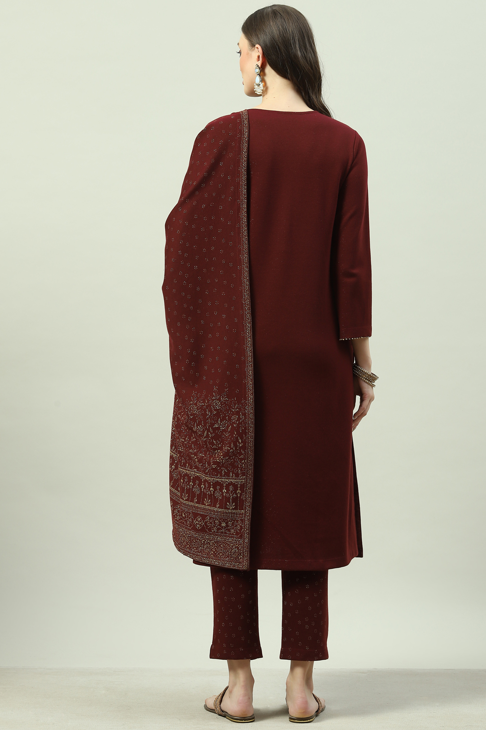 Maroon Acrylic Straight Suit Set image number 3
