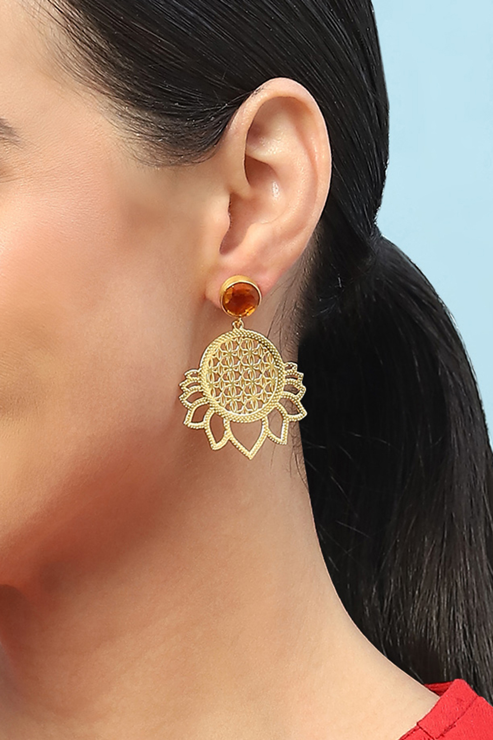 Yellow Brass earrings image number 1