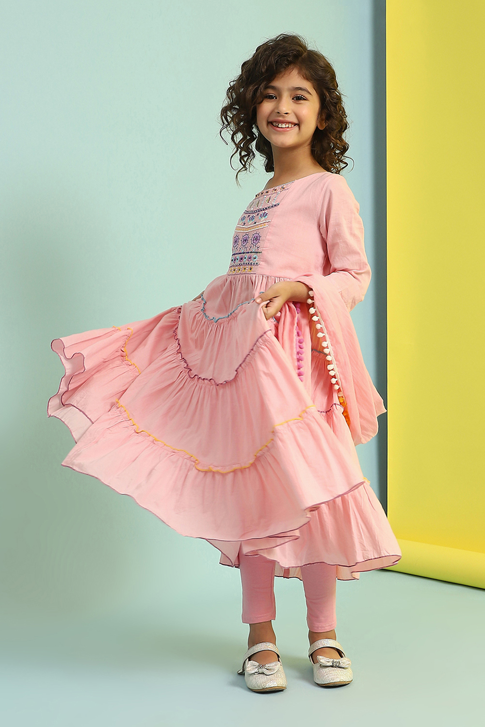 Pastel Green Cotton Tiered Suit Set image number 3