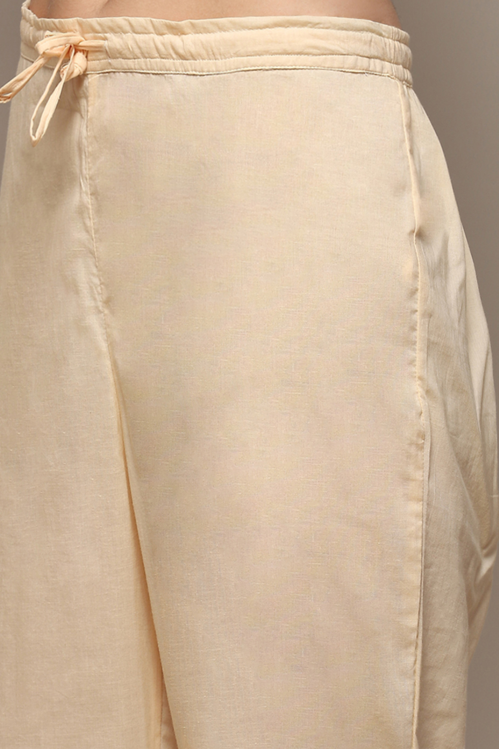 Brick Red Cambric Narrow Kurta Pant Suit Set image number 2