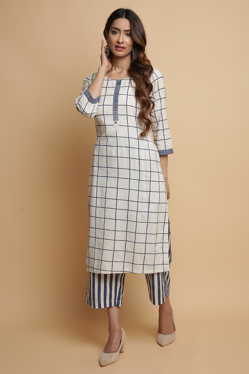 Black Cotton Straight Kurta Pants Set image number 0