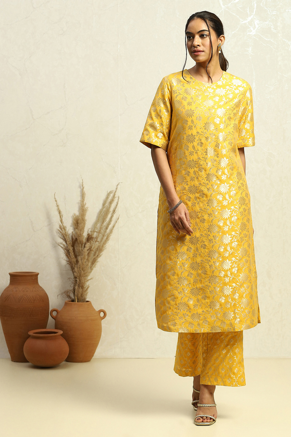 Yellow Jacquard Floral Yarn-Dyed Straight Kurta Set image number 0