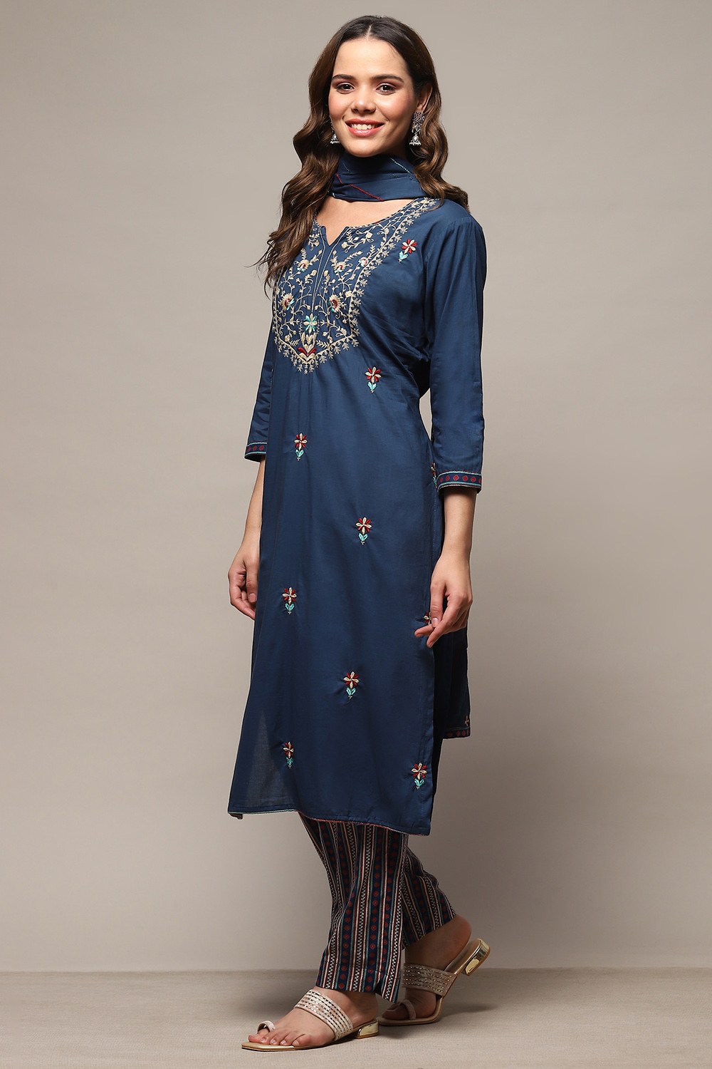 Blue Cotton Unstitched Suit set image number 5