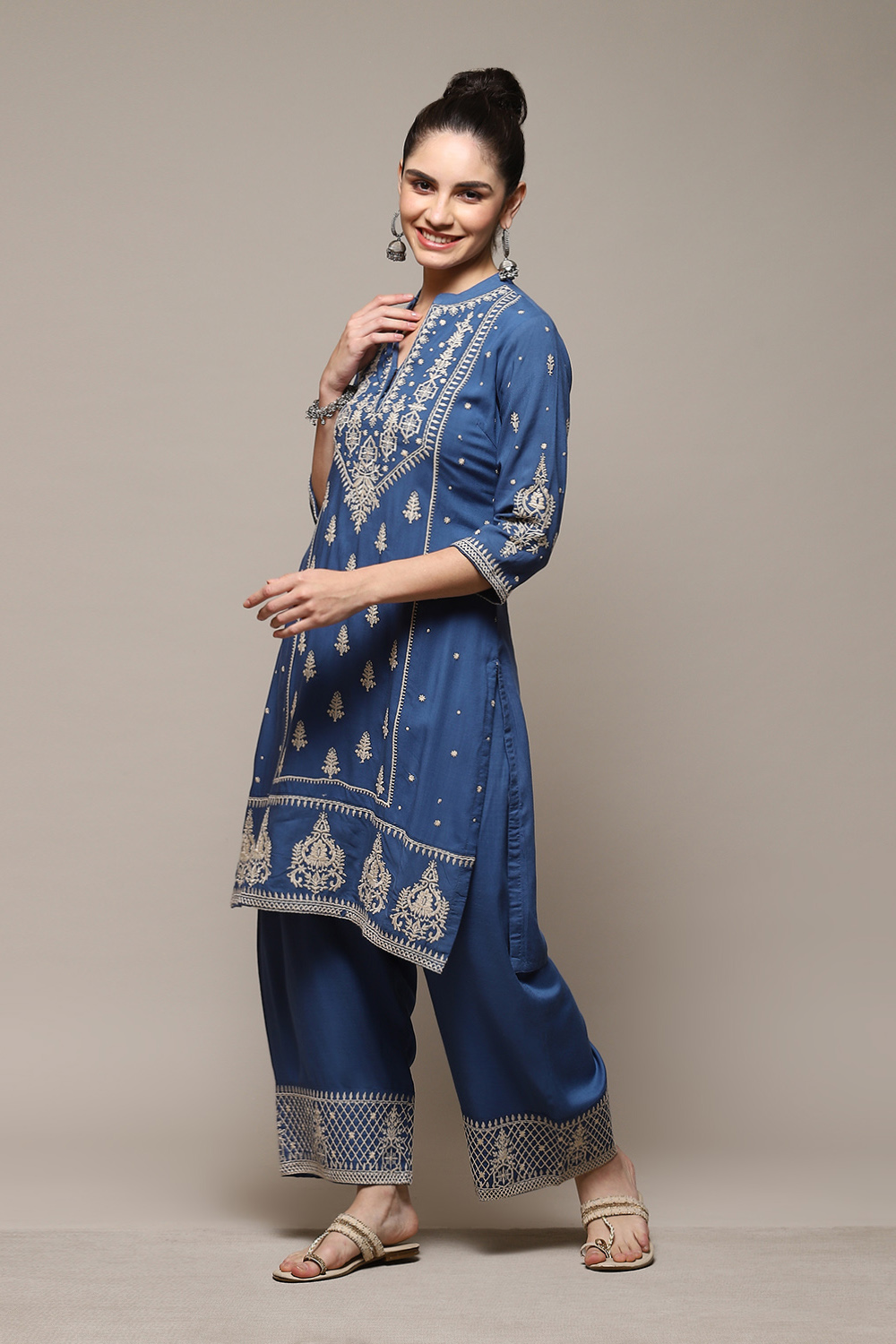 Slate Blue LIVA Straight Solid 2 Piece Set image number 3