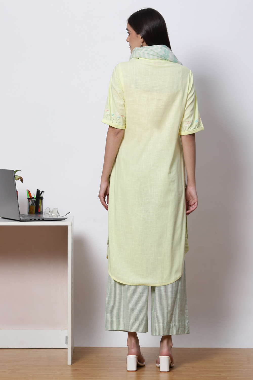 Lemon and Mint Cotton Fusion Wear Set image number 4