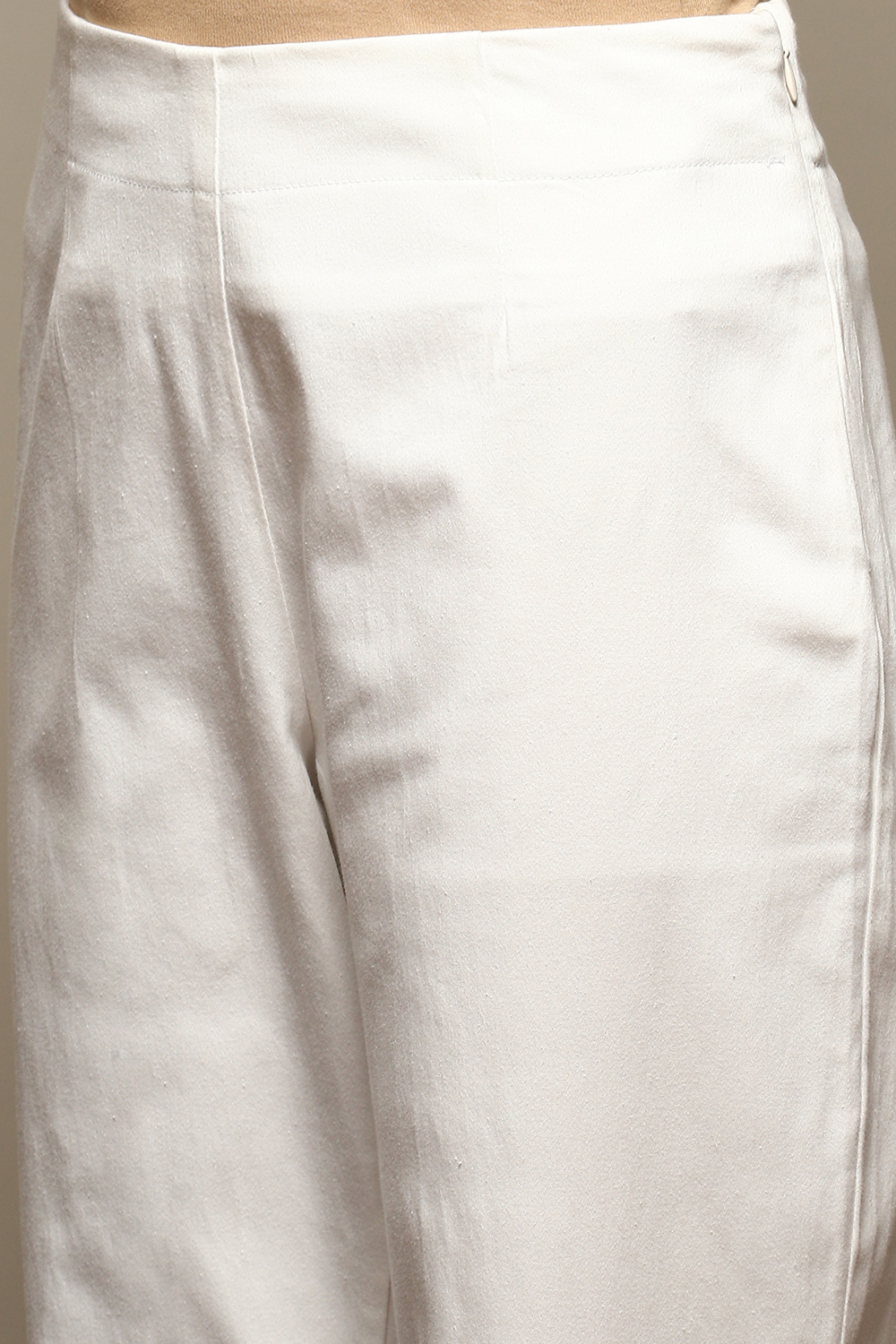Black Cotton Relaxed Pant image number 1
