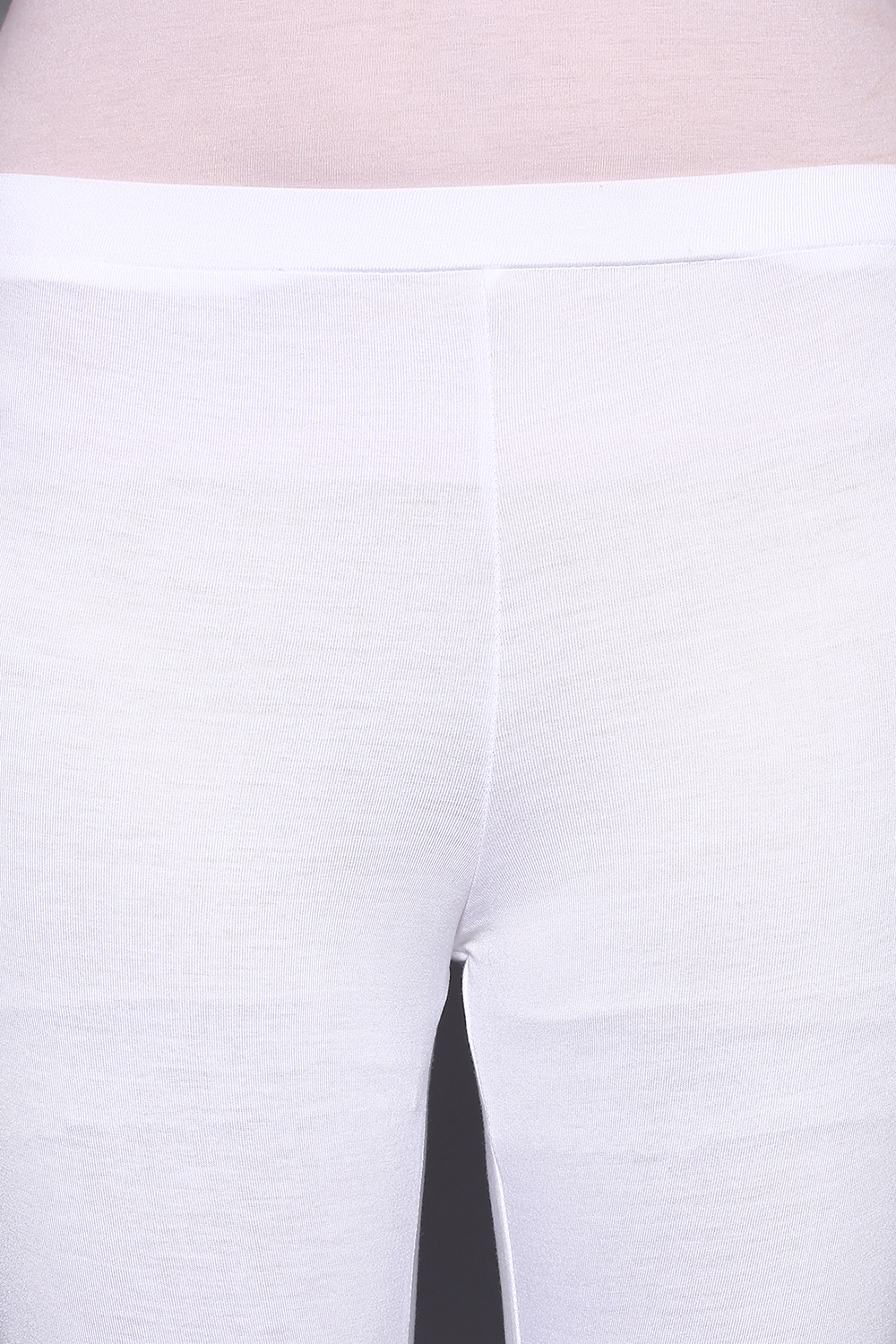 Black Viscose Lycra Solid Leggings image number 1