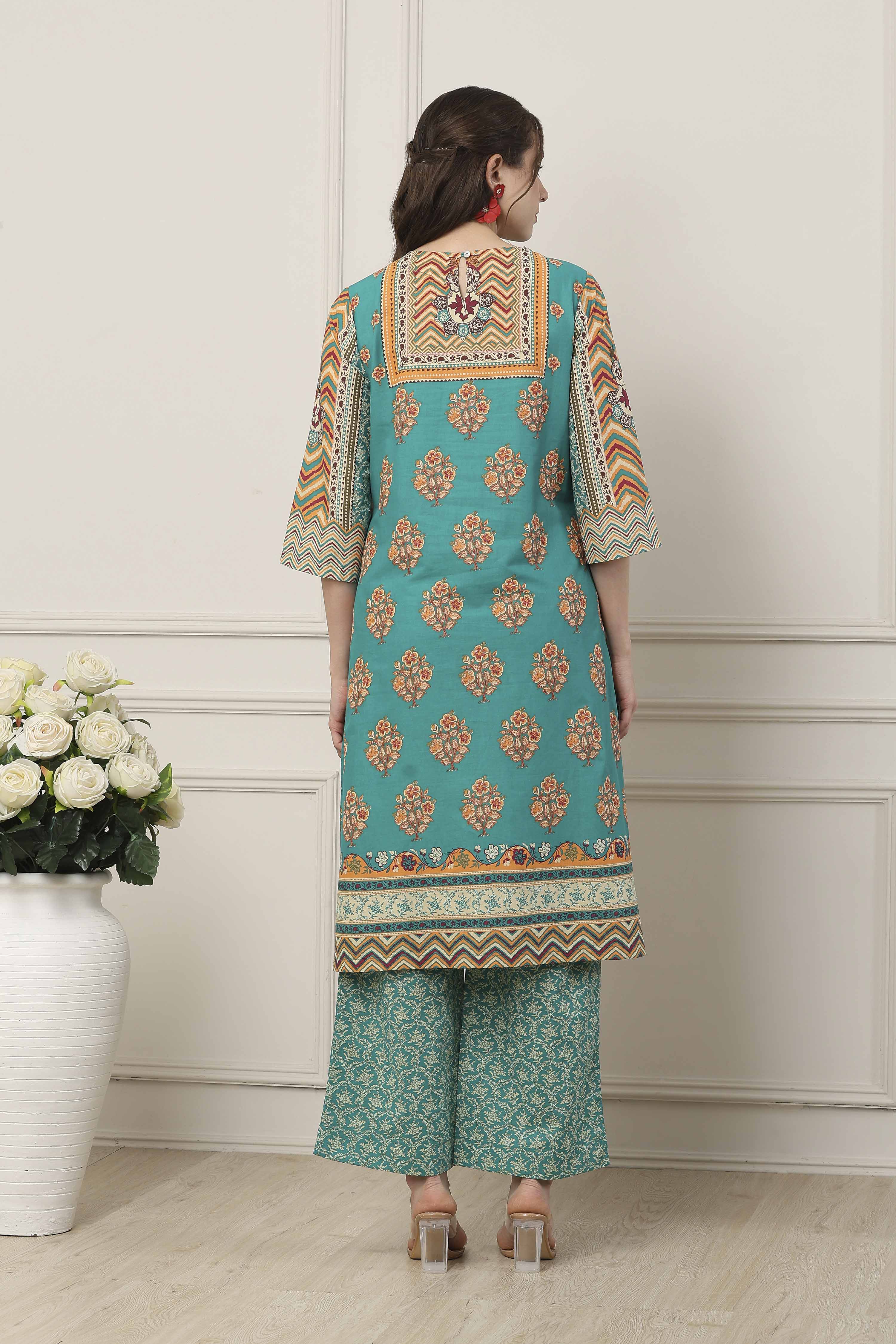 Red Cotton Floral Motifs Straight Suit Set image number 4