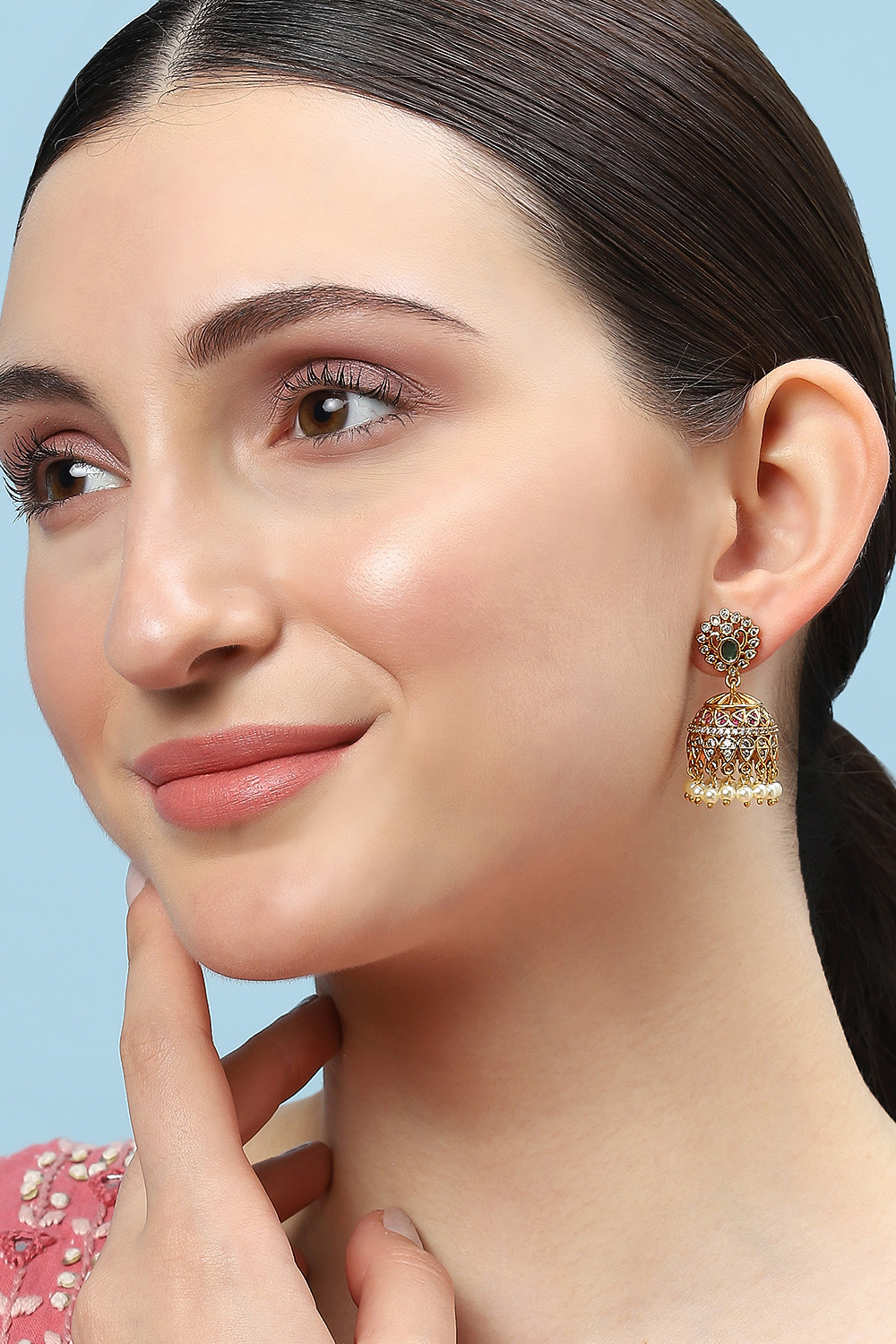 Gold Green Stone Earrings image number 1