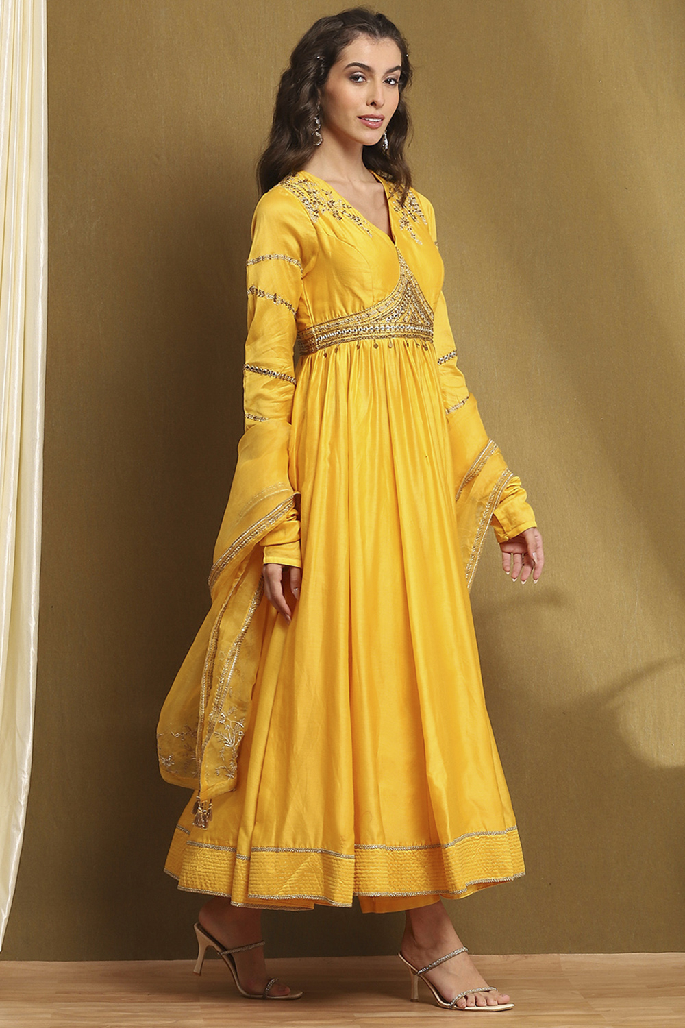 Yellow Silk Chanderi Embroidered Anarkali Suit Set image number 5