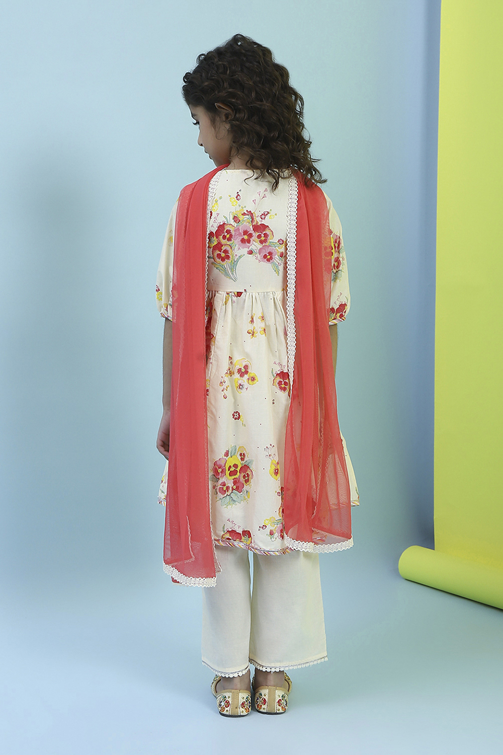 Cream-Colored Cotton Gathered Angrakha Suit Set image number 4