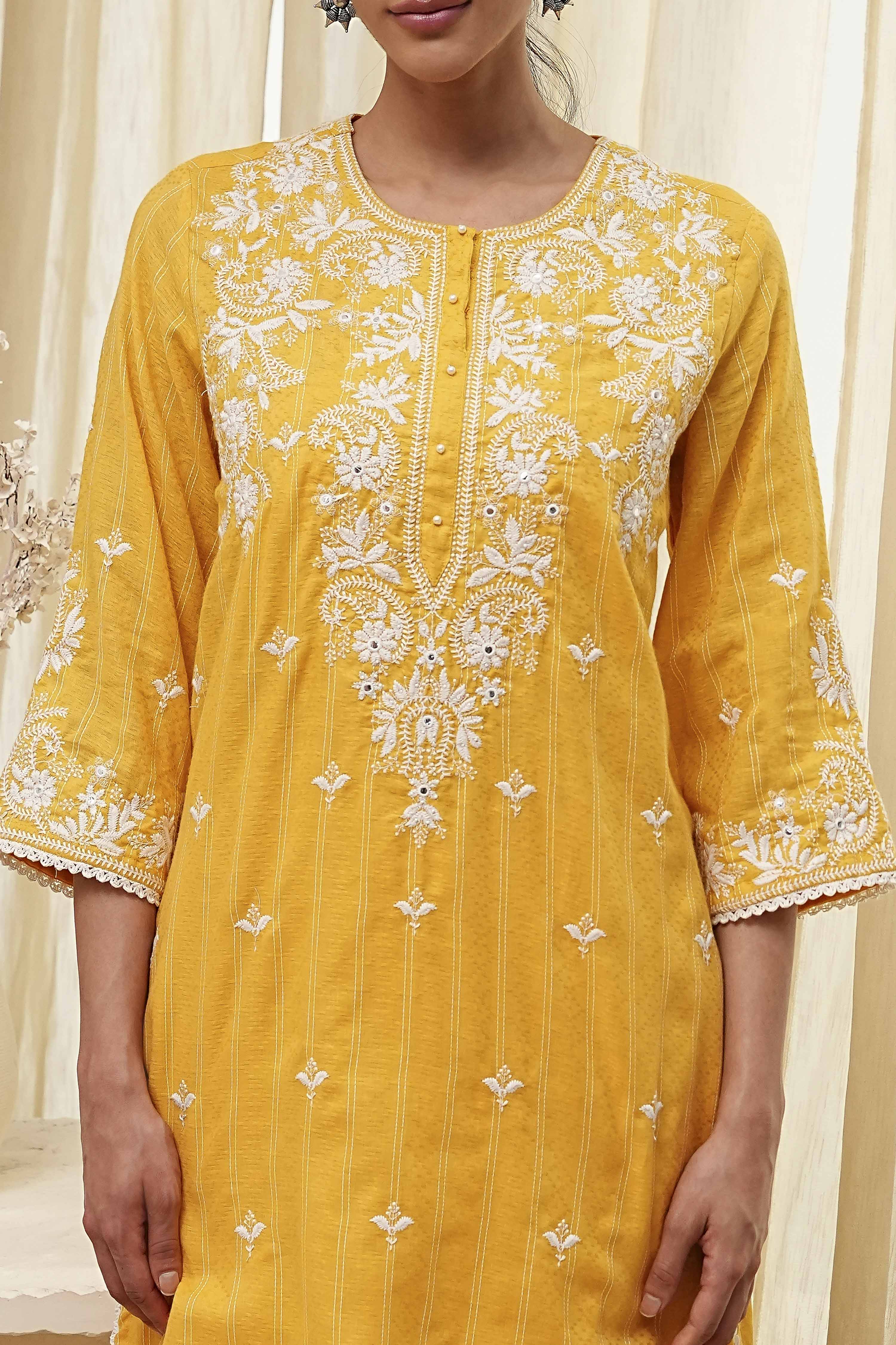 Blue Cotton Embroidered Straight Kurta Set image number 1