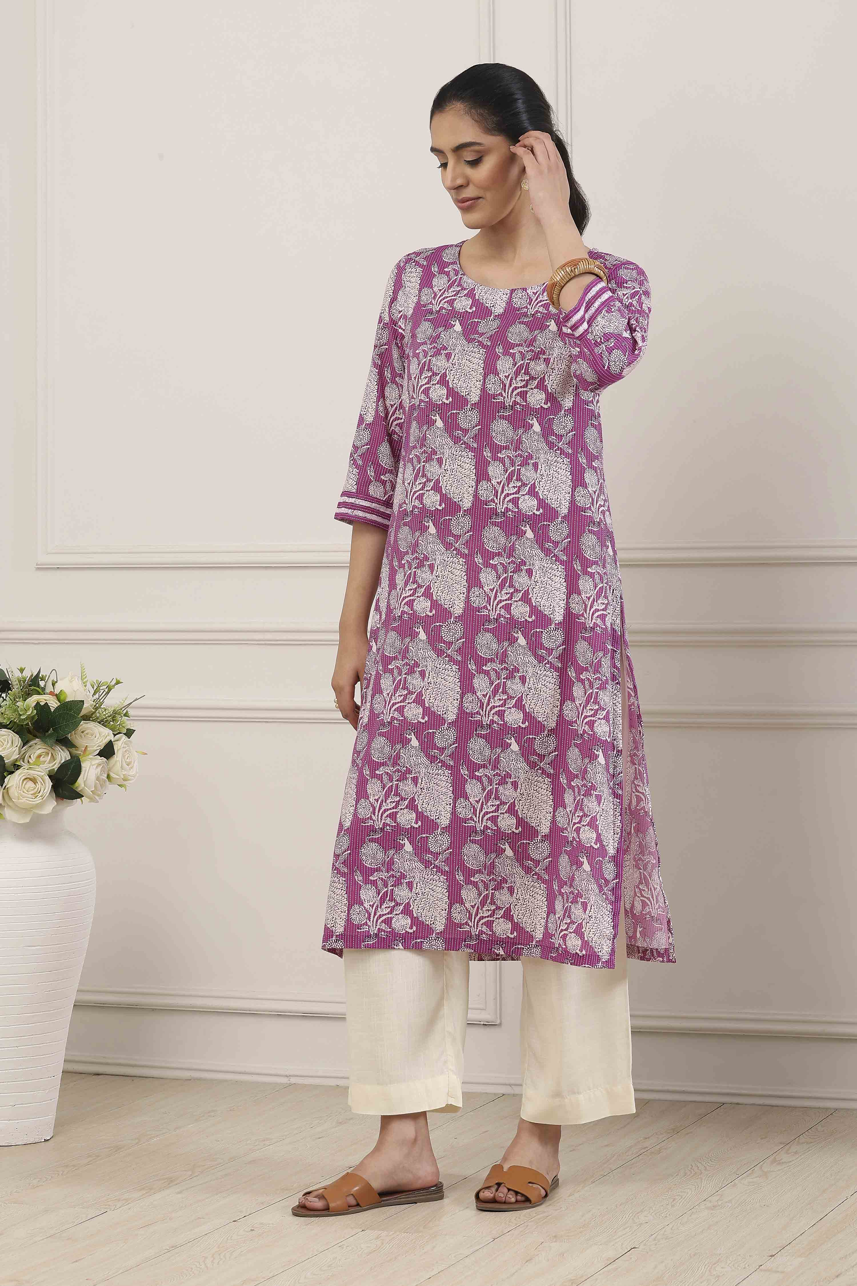 Purple Cotton All-Over Floral Straight Kurta image number 2