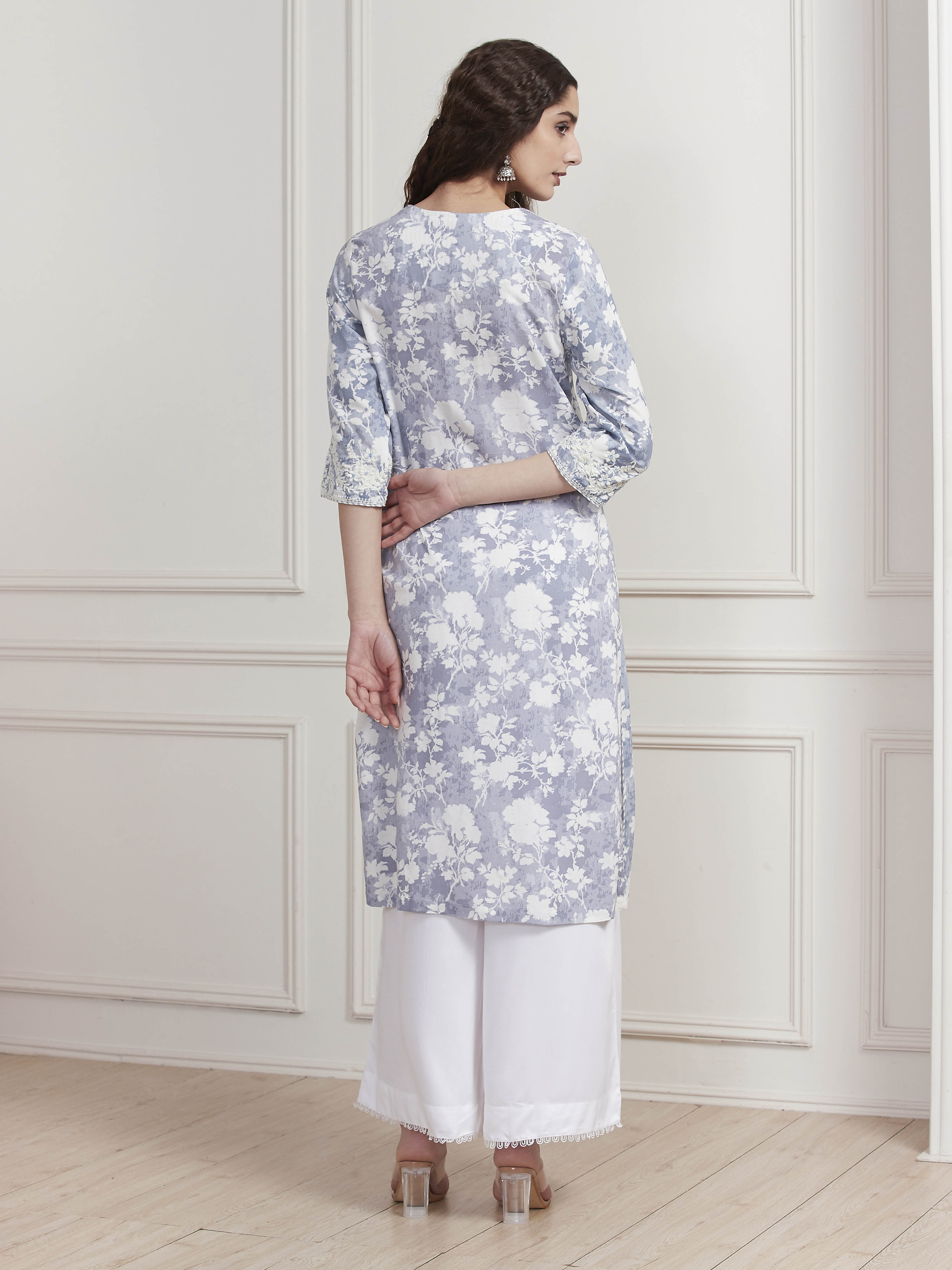 Yellow Viscose Rayon Straight Kurta image number 3