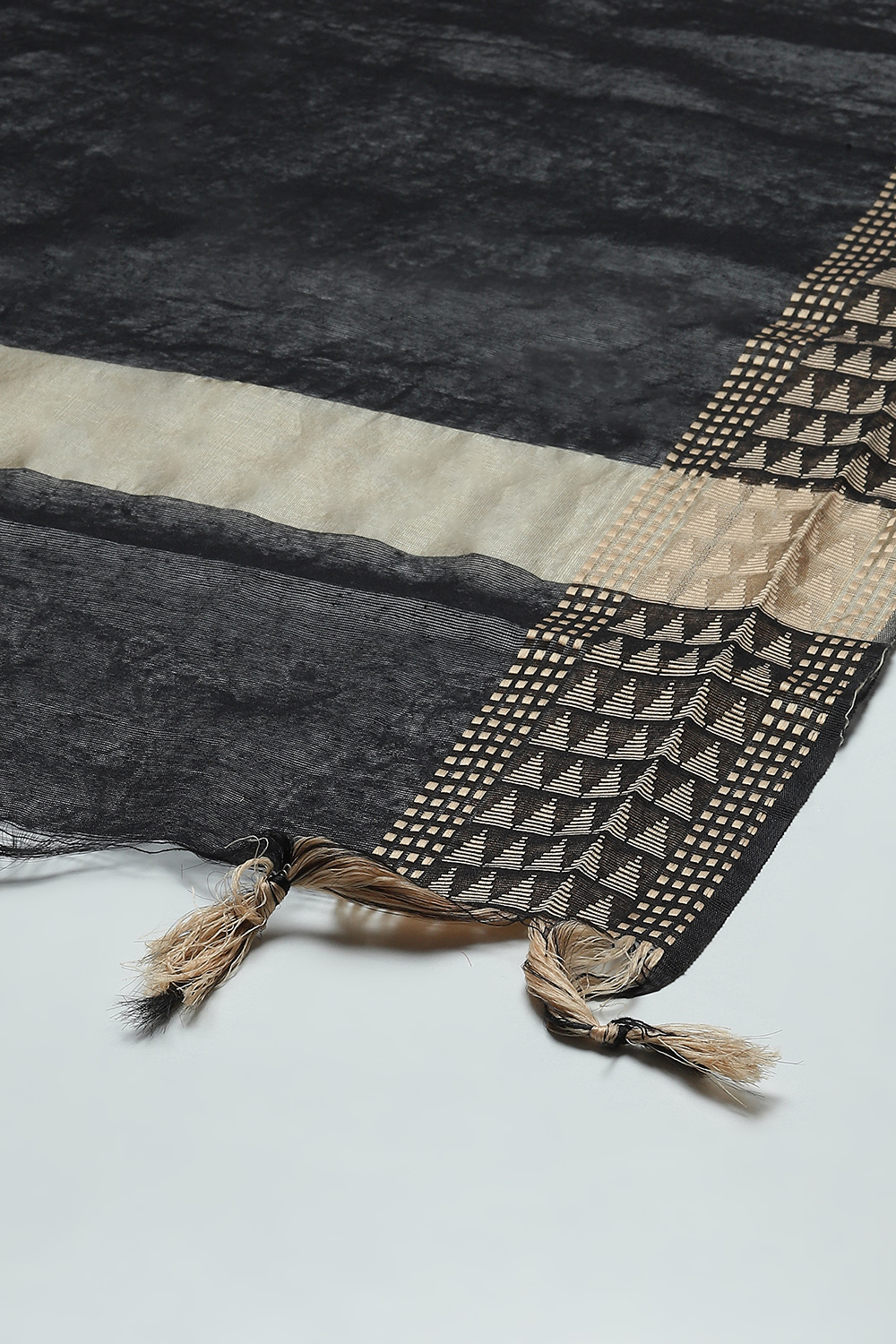 Green Cotton Unstitched Suit Set image number 3