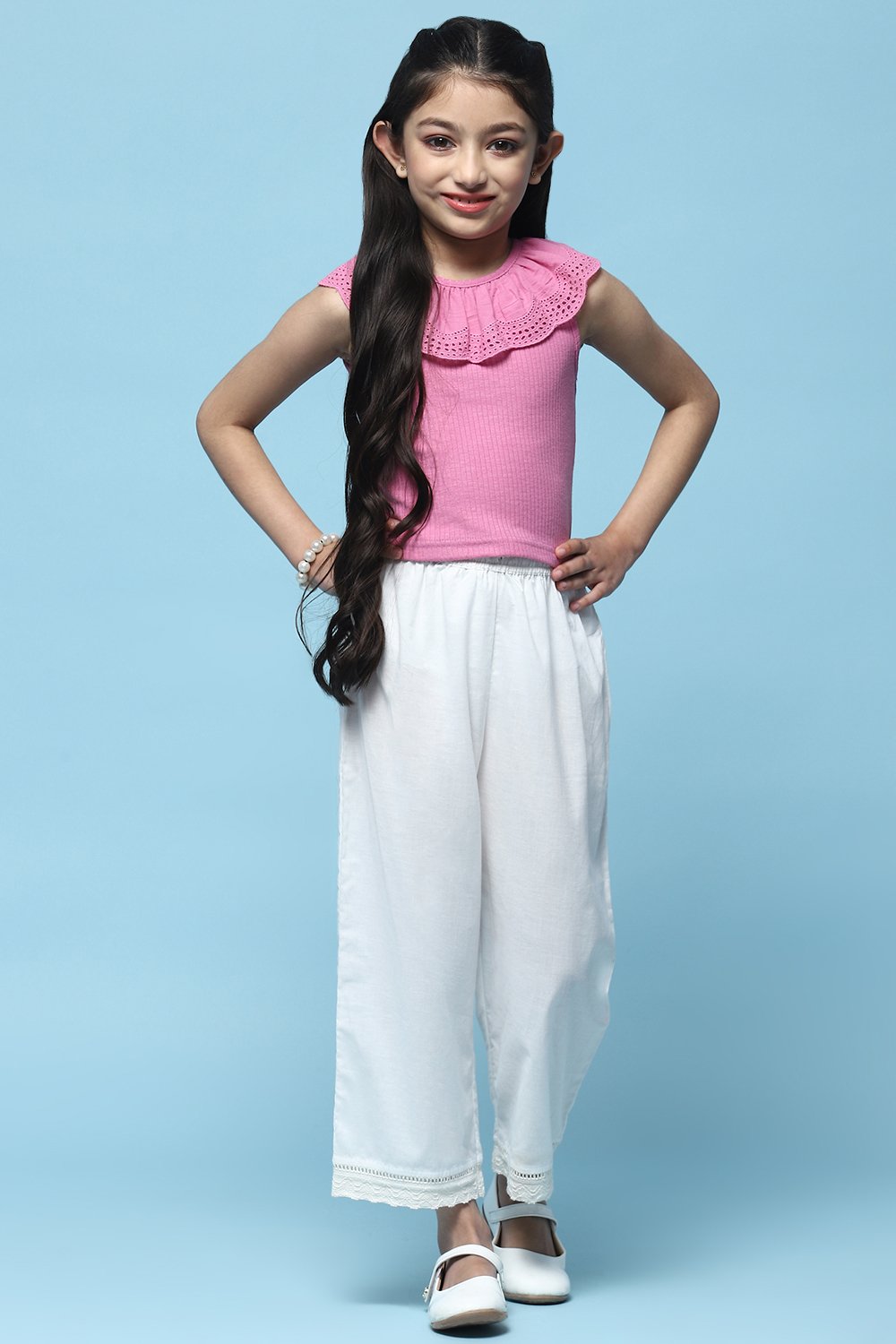 Pink Sleeveless Top With Schiffli Lace Detail image number 0