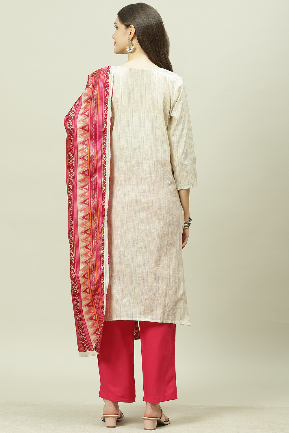Fuchsia Cotton Digital Print Unstitched Suit Set image number 4