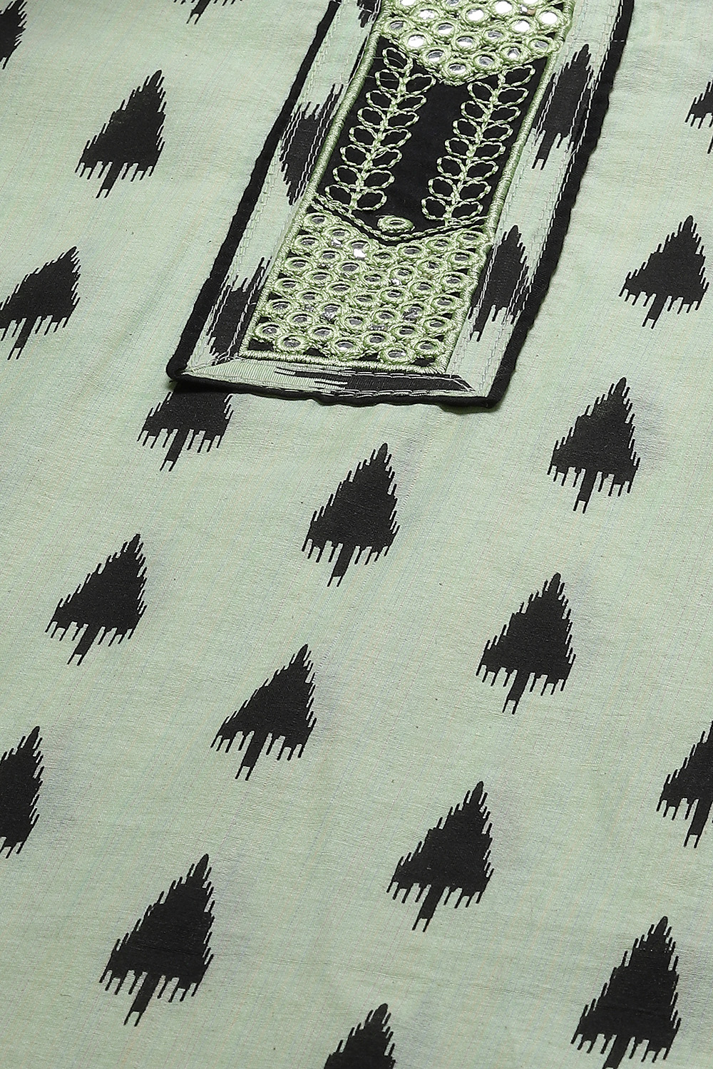 Green Cotton Unstitched Suit Set image number 1