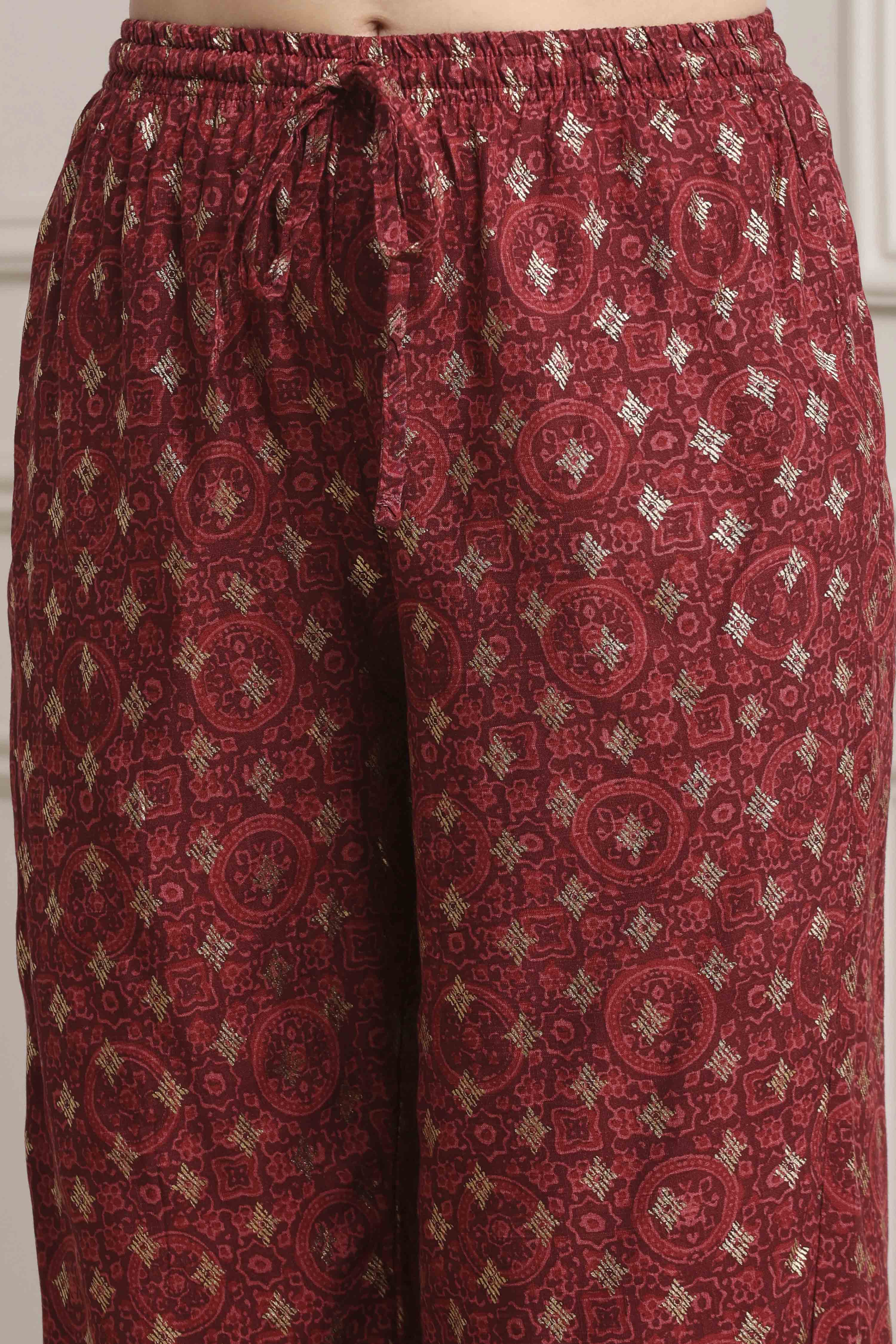 Green Viscose Rayon Straight Kurta Pants Set image number 2