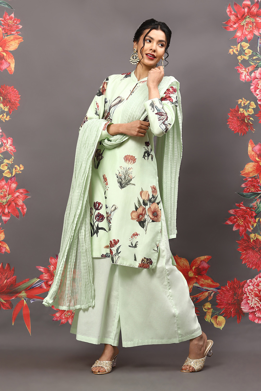 Off White Cotton Blend Straight Kurta Suit Set image number 0