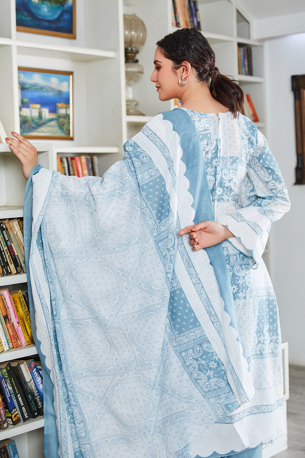 Blue Cotton Blend Digital Print Unstitched Suit Set  image number 3