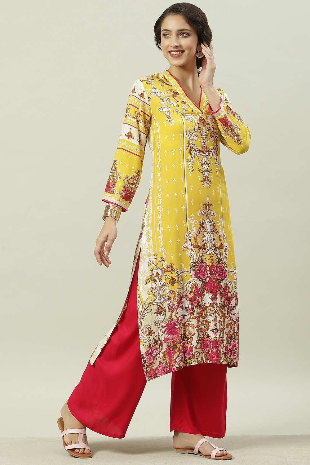Peach Rayon Straight Printed Kurta image number 2