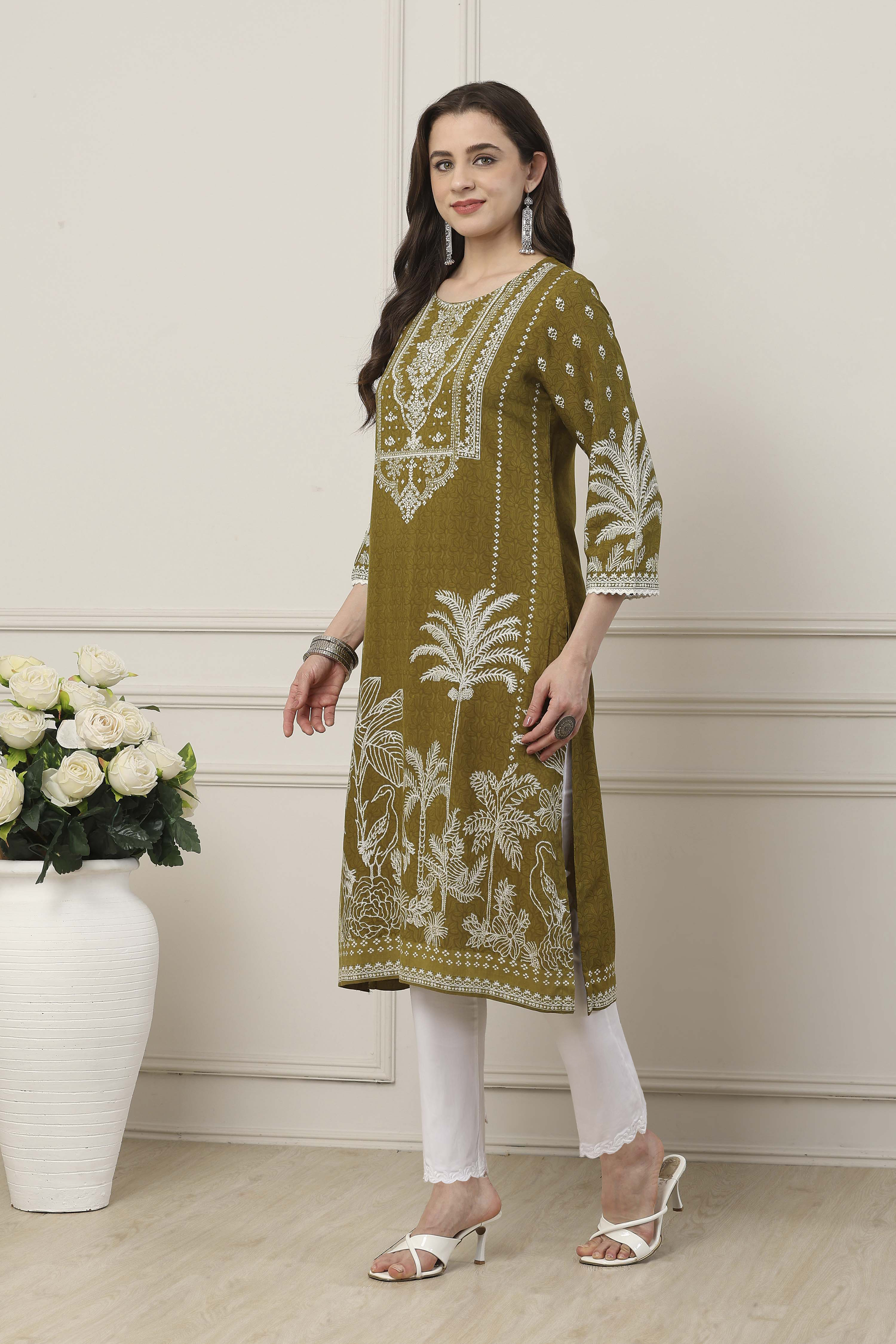 Blue Viscose Rayon Floral Printed Straight Kurta image number 2