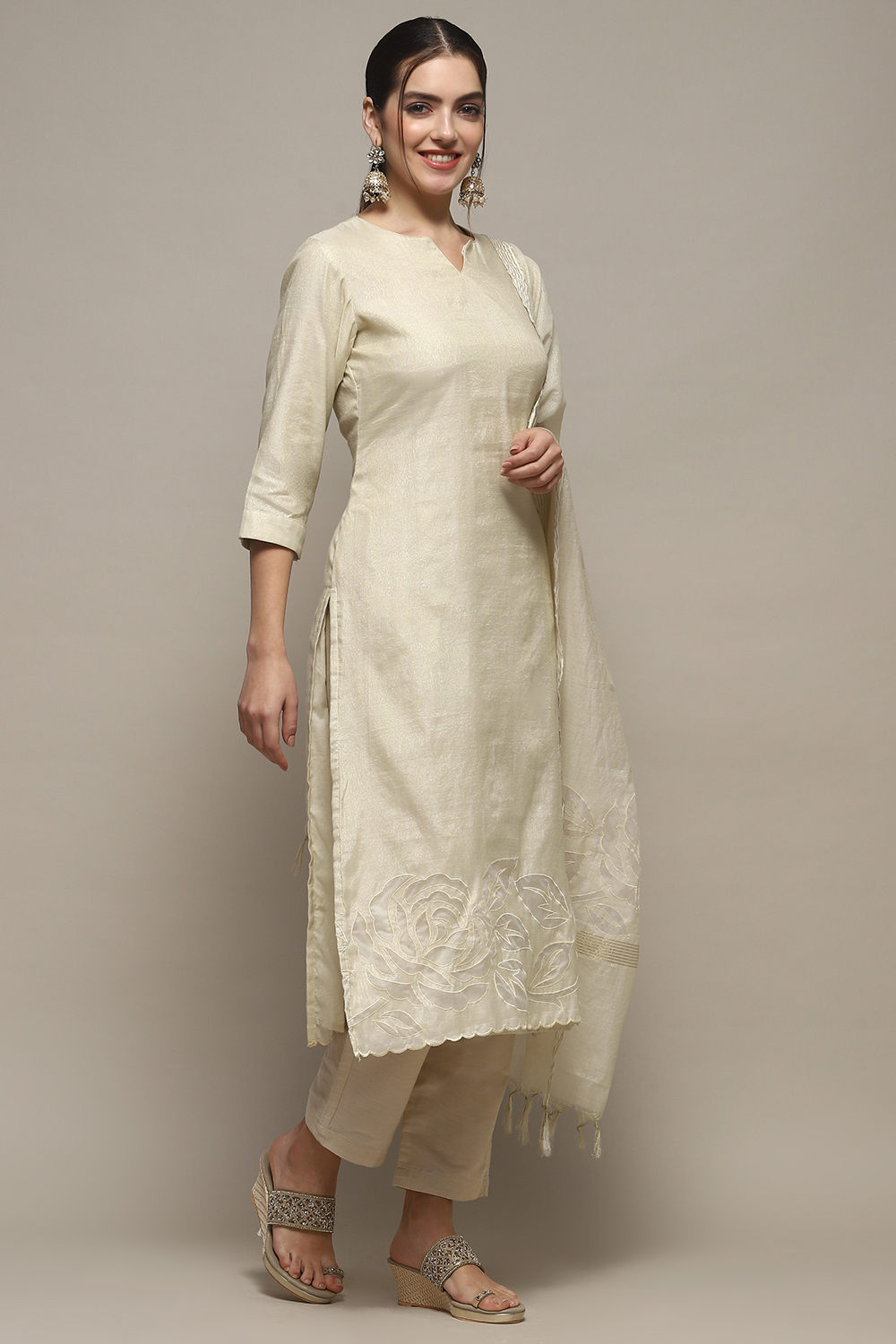 Off White Tissue Unstitched Suit set image number 7