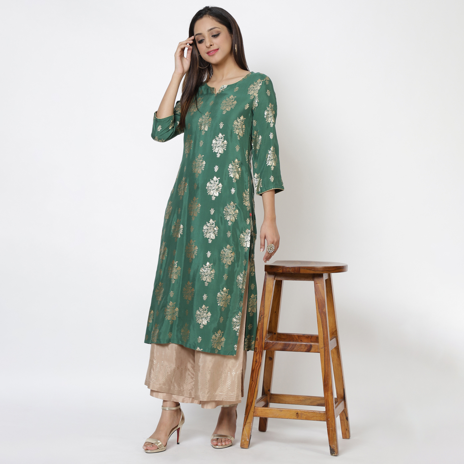 Yellow Viscose Straight Kurta image number 0