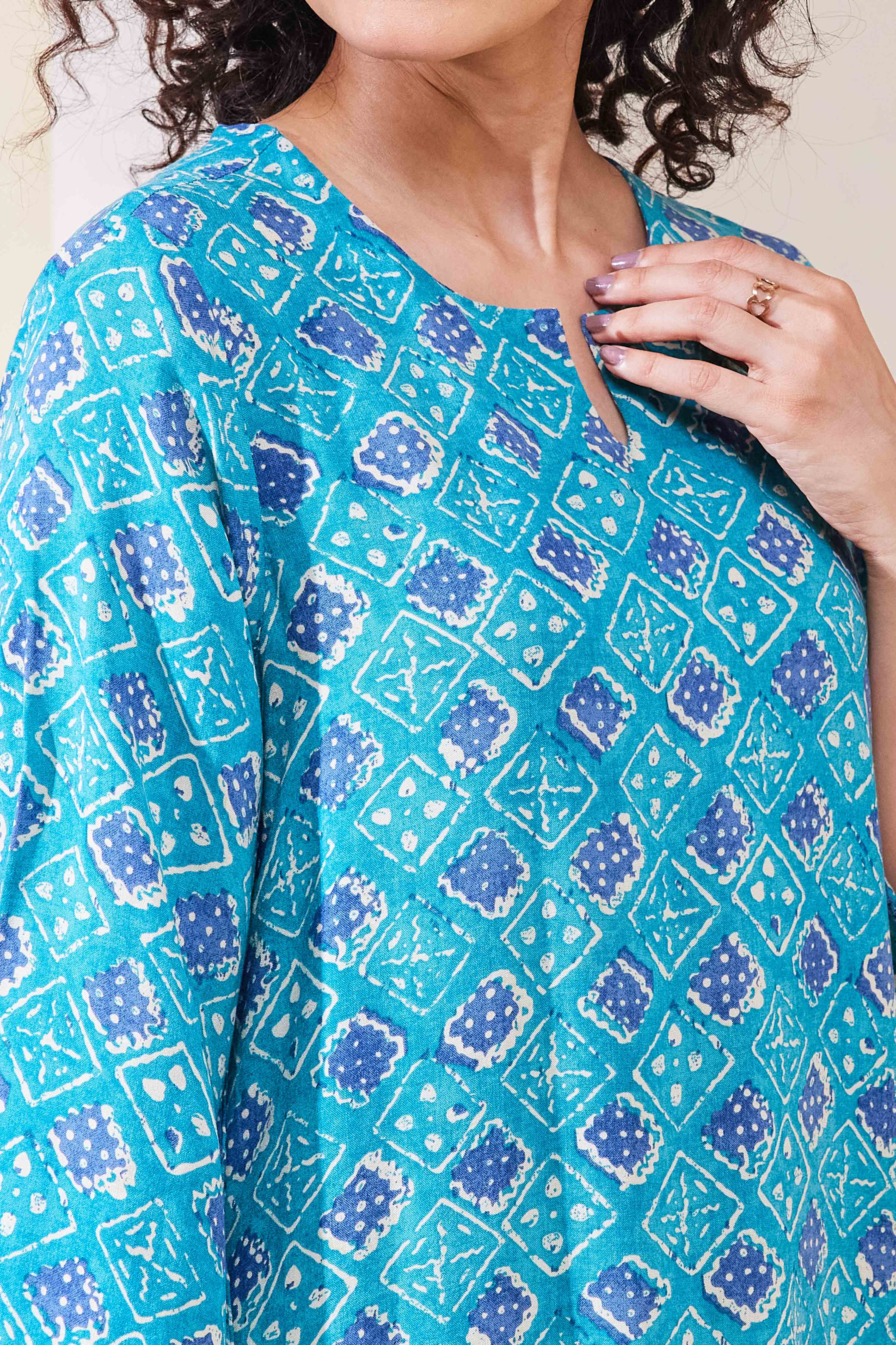 Grey Viscose Rayon Straight Kurta image number 1