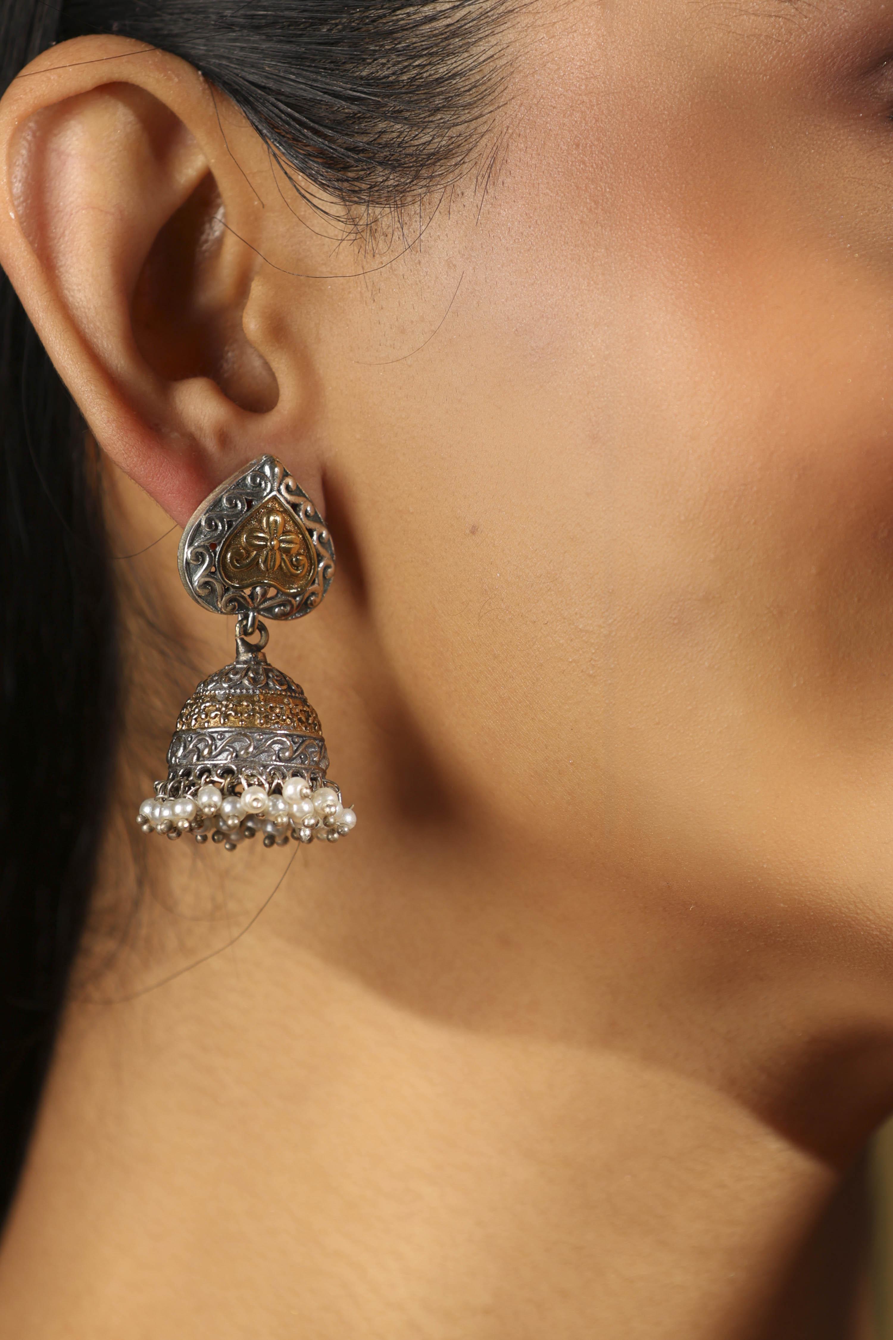 Oxid Gold Brass Jhumka image number 3