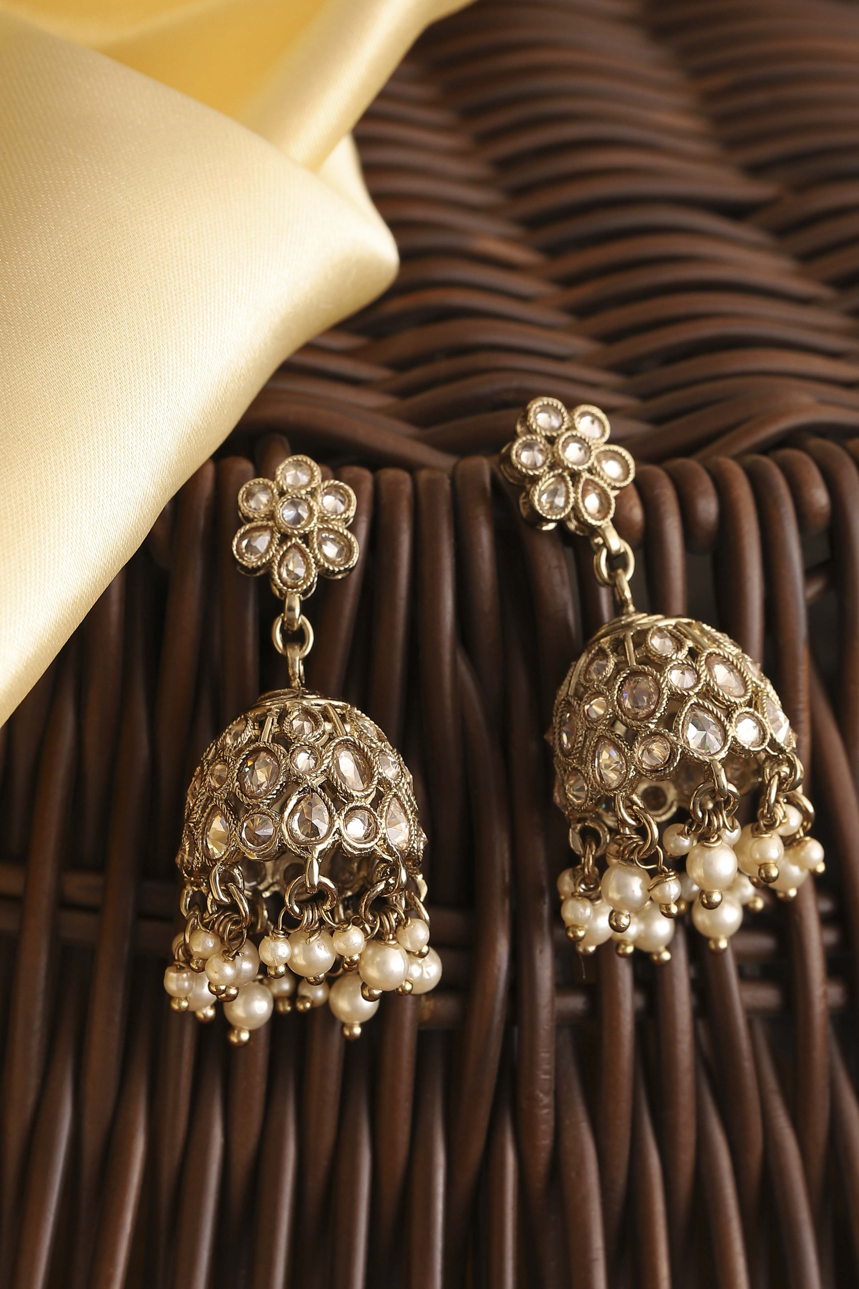 Champagne Pearl Earrings image number 0