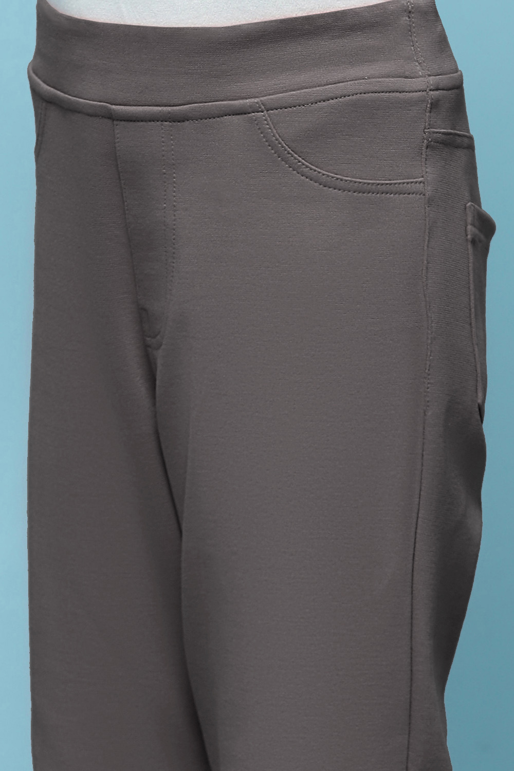 Black Cotton Lycra Skinny Jeggings image number 1