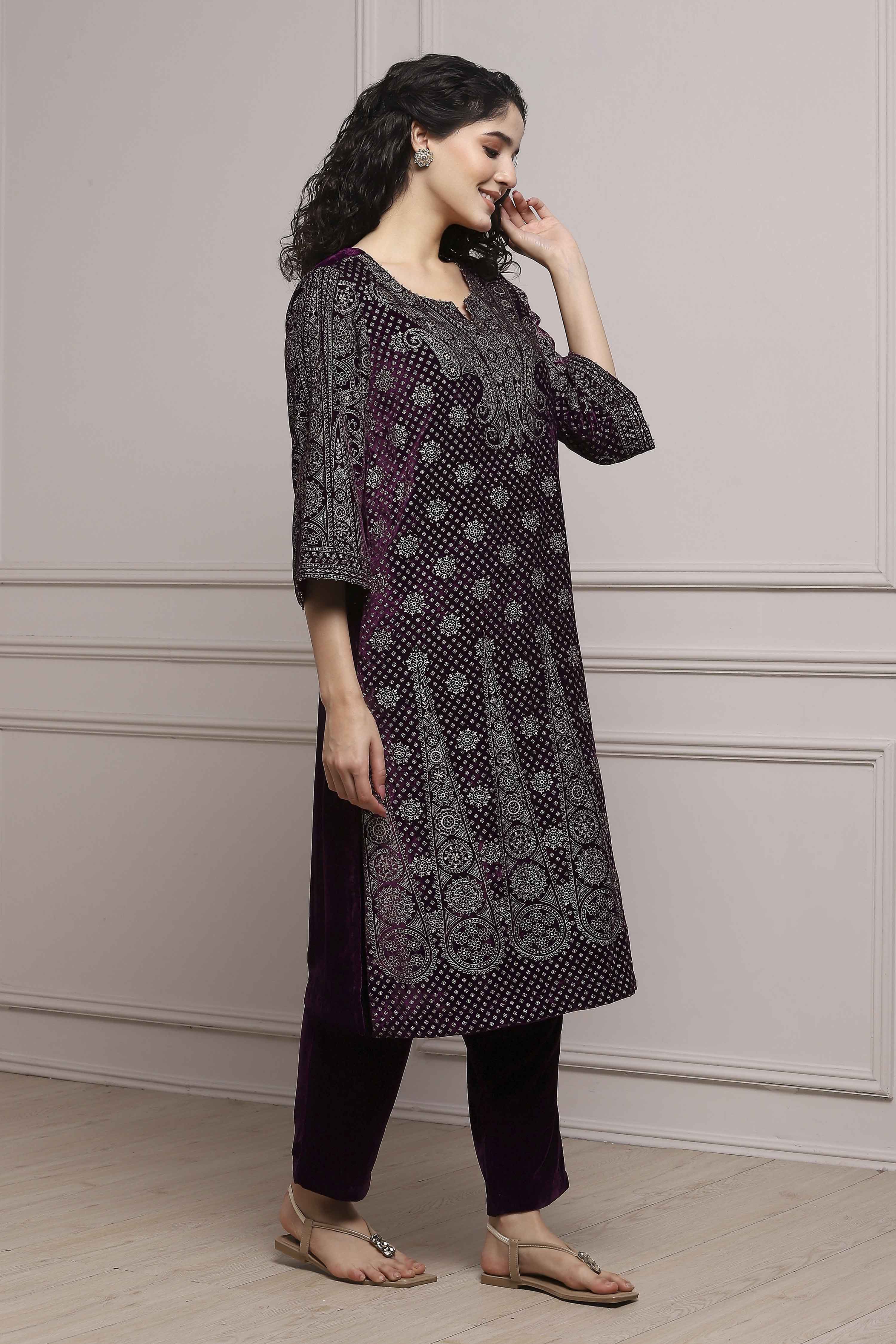 Purple Velvet Straight Winter Kurta Set image number 5